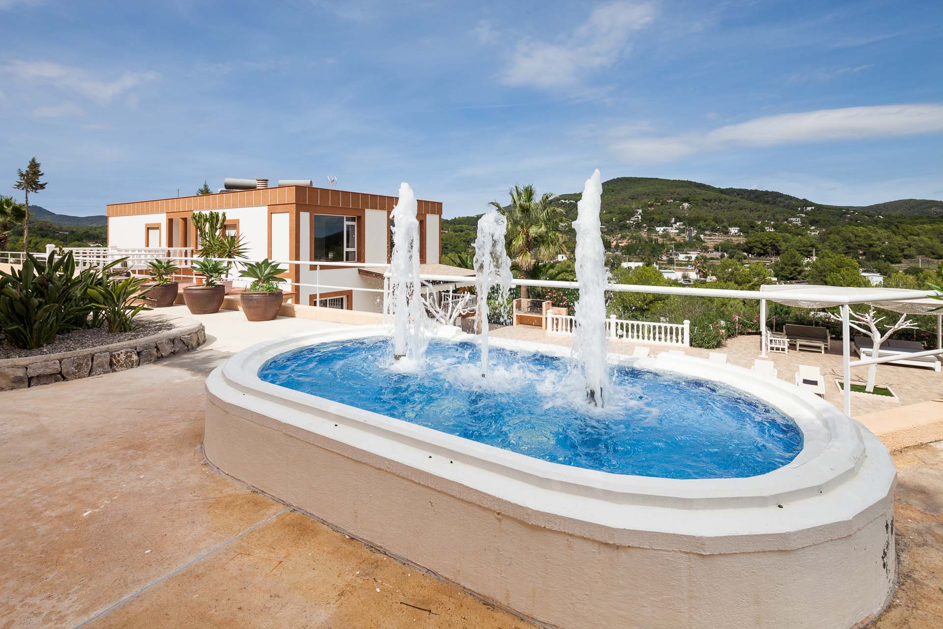 Villa Holidays in Spain: Your Complete Guide to the Perfect Villa Getaway