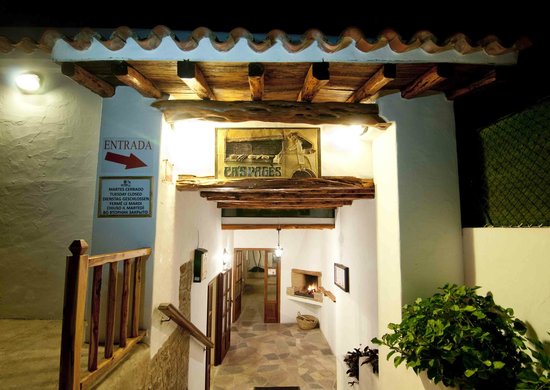 Restaurant Review: Cas Pages, Santa Eulalia