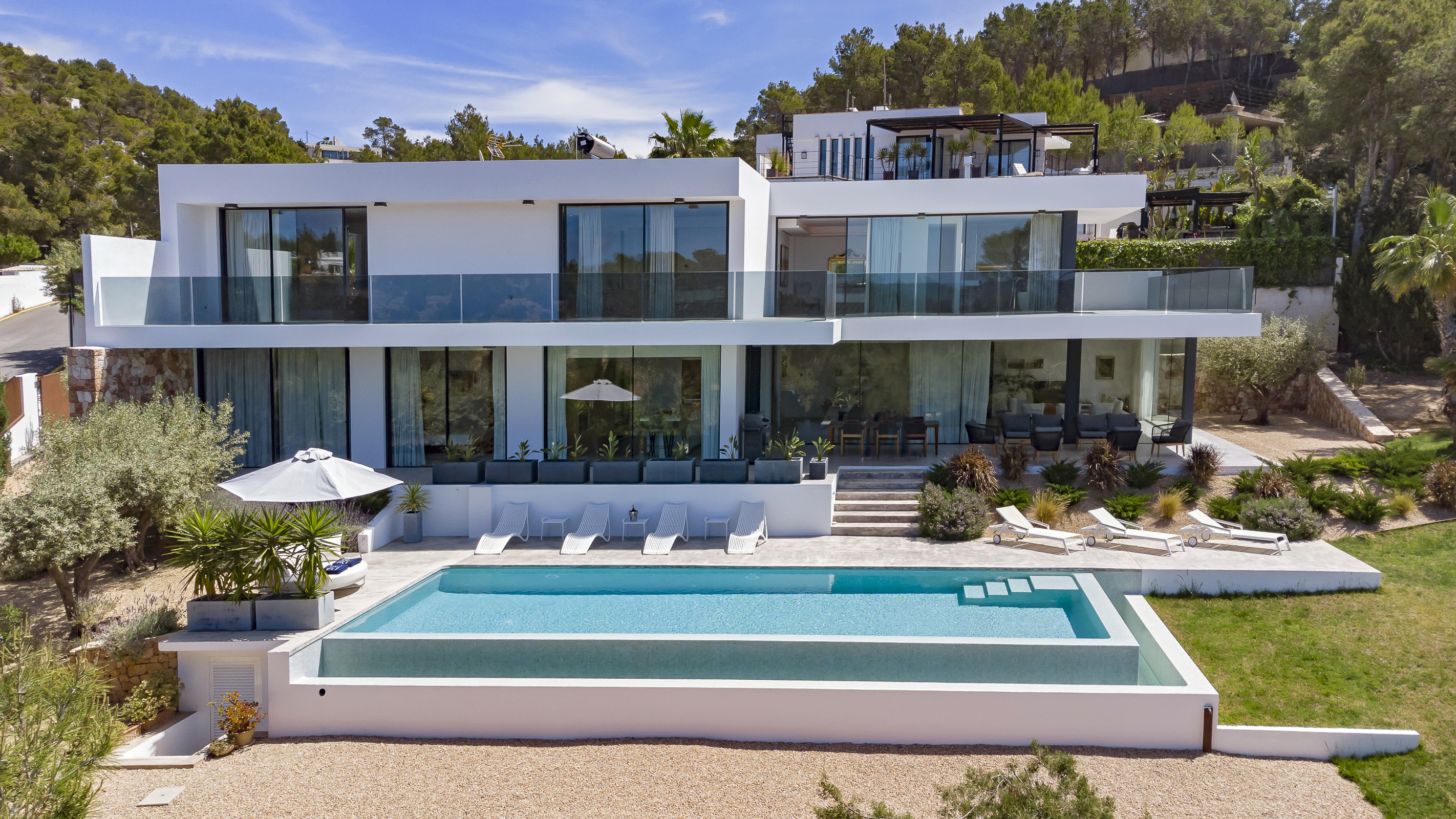 Top 18 Vacation Rentals in Ibiza