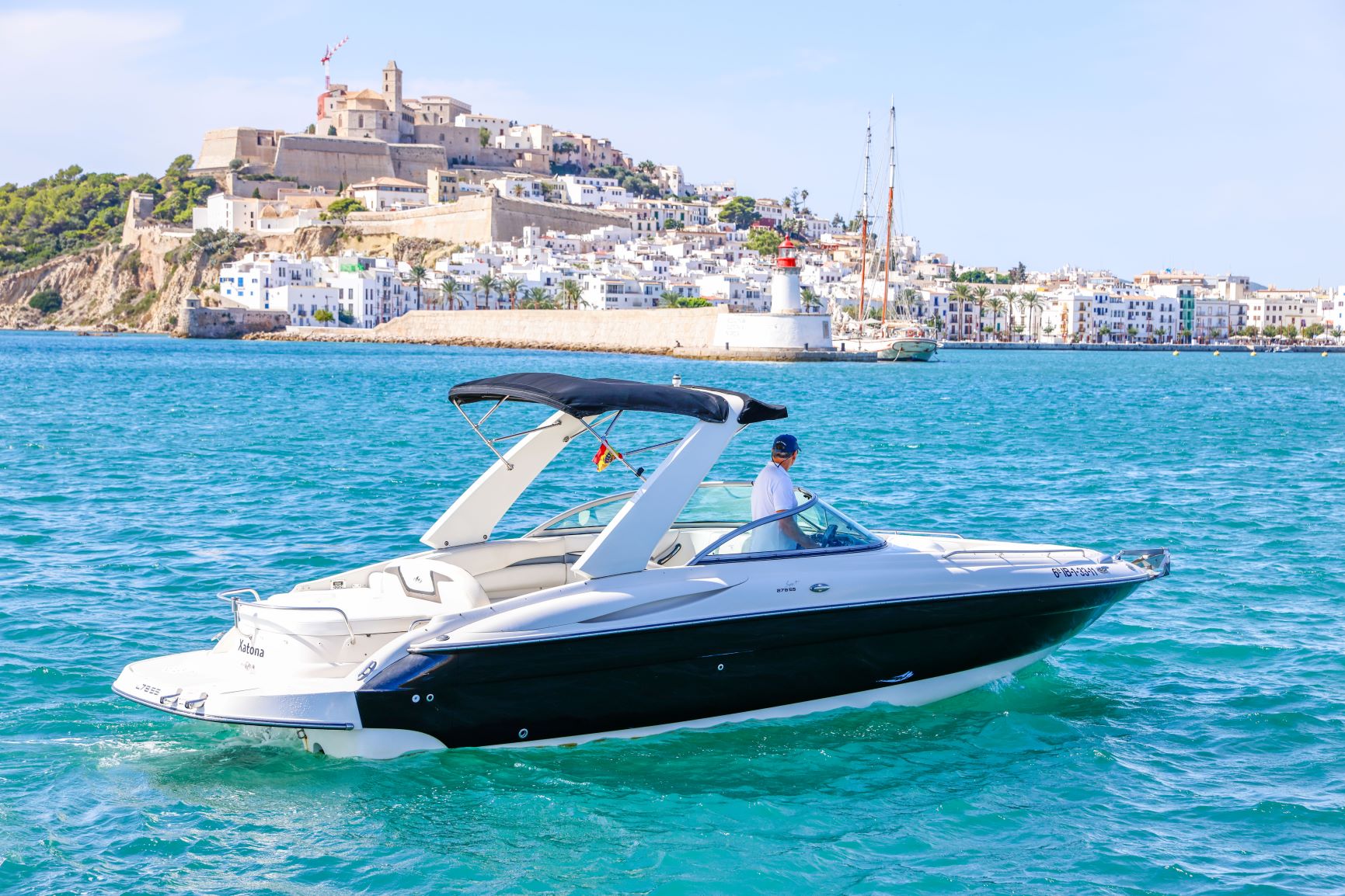 Monterey 278 - Capacità: 8 persone 