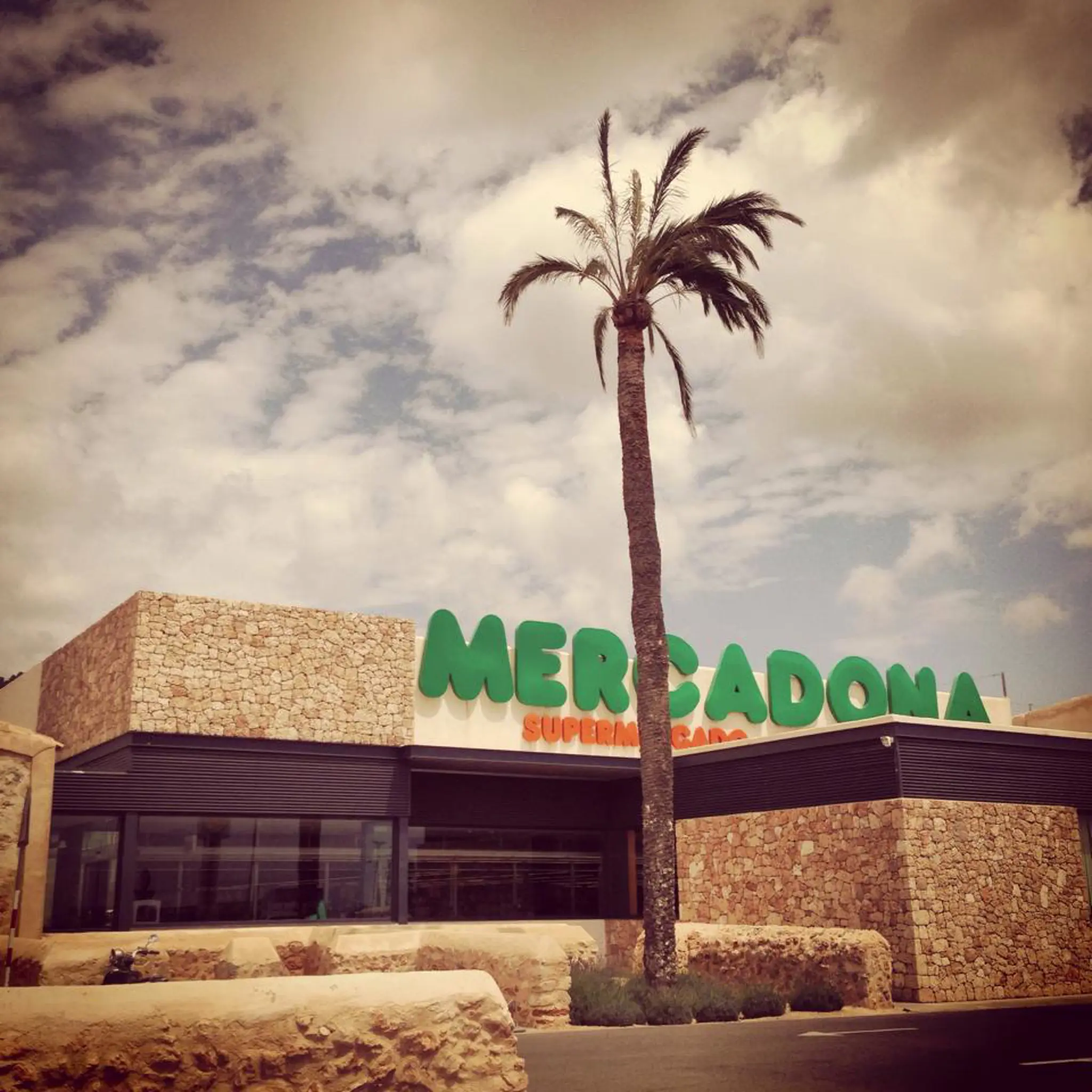 Supermarkets in Ibiza